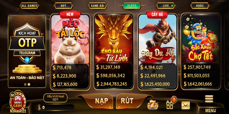 Người chơi thoải mái săn hũ khủng khi tham gia quay slot